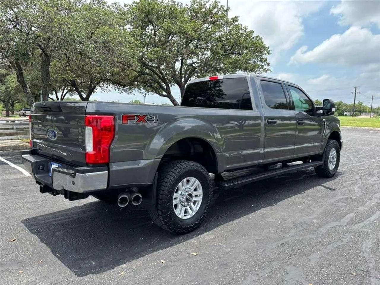 Ford F-250 SD  2019