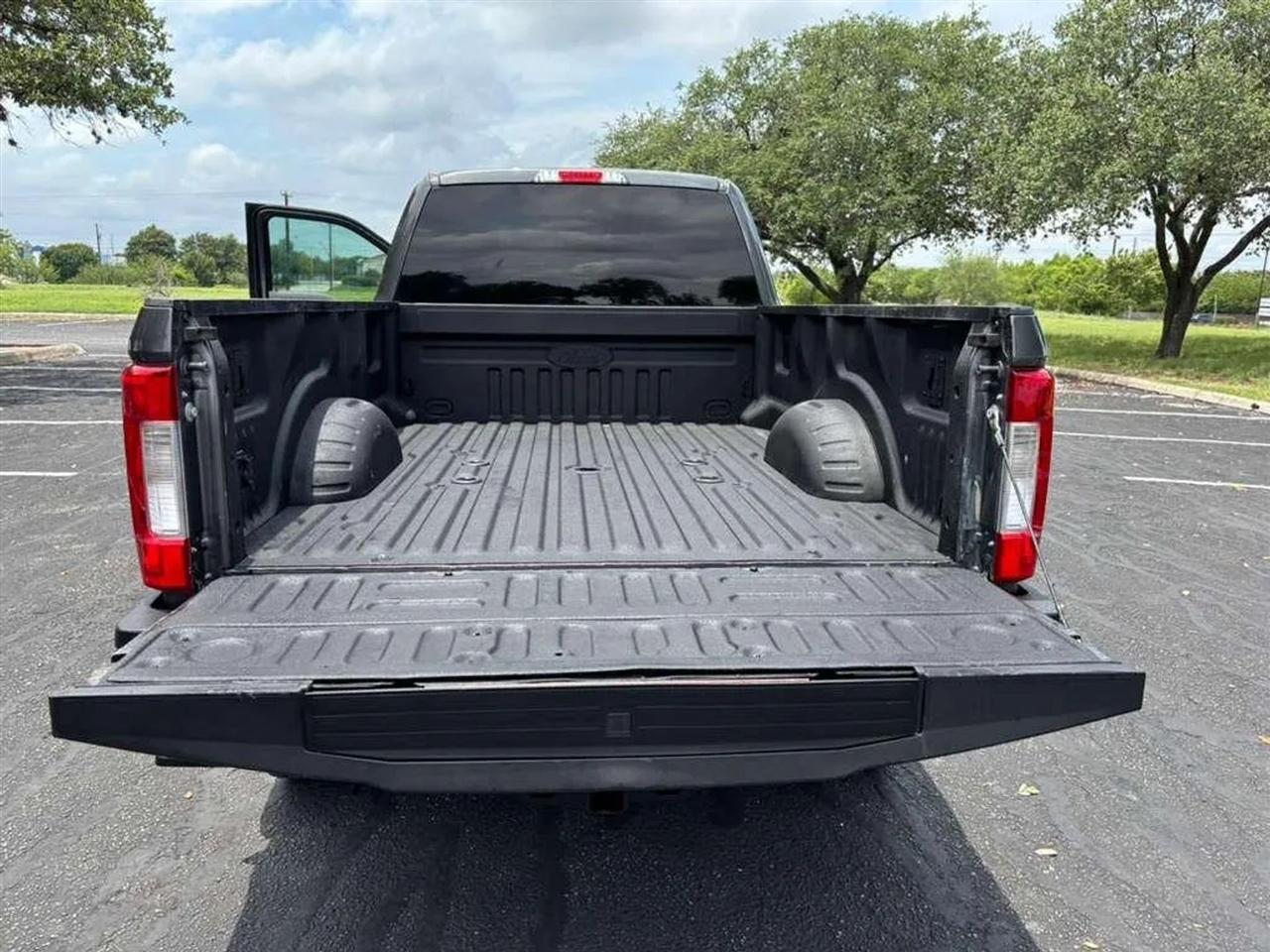 Ford F-250 SD  2019