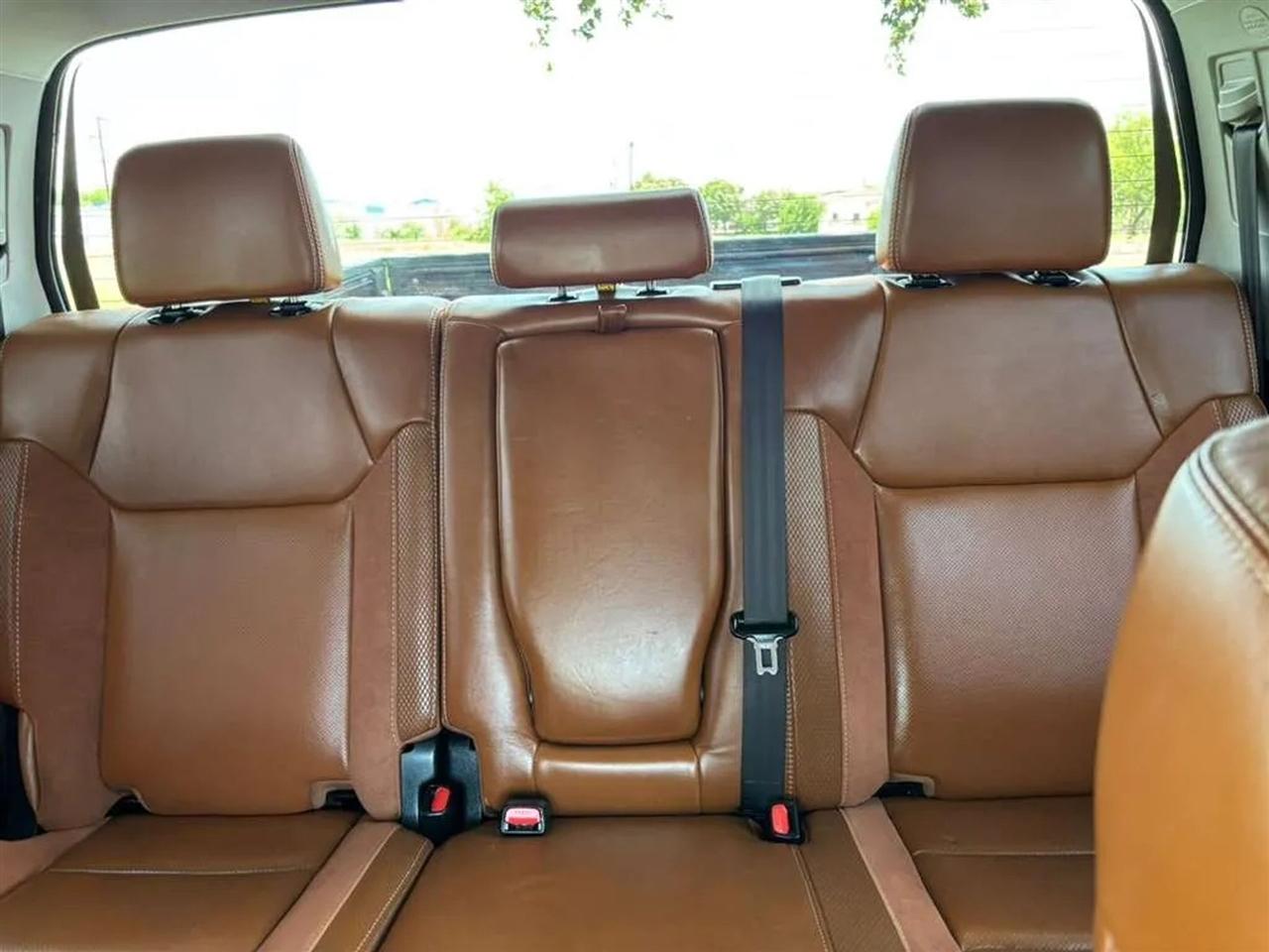 Toyota Tundra  2021