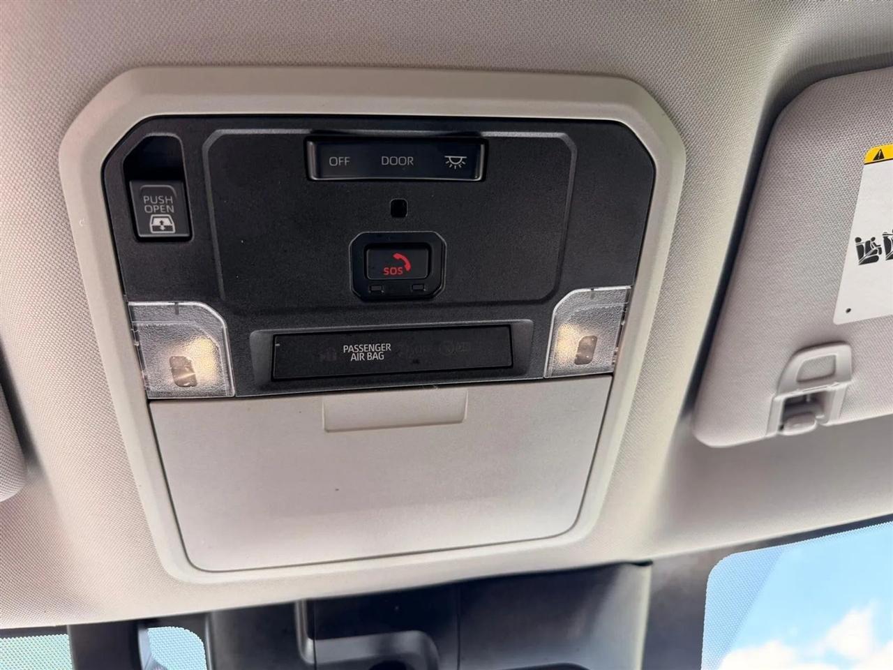 Toyota Tundra  2024