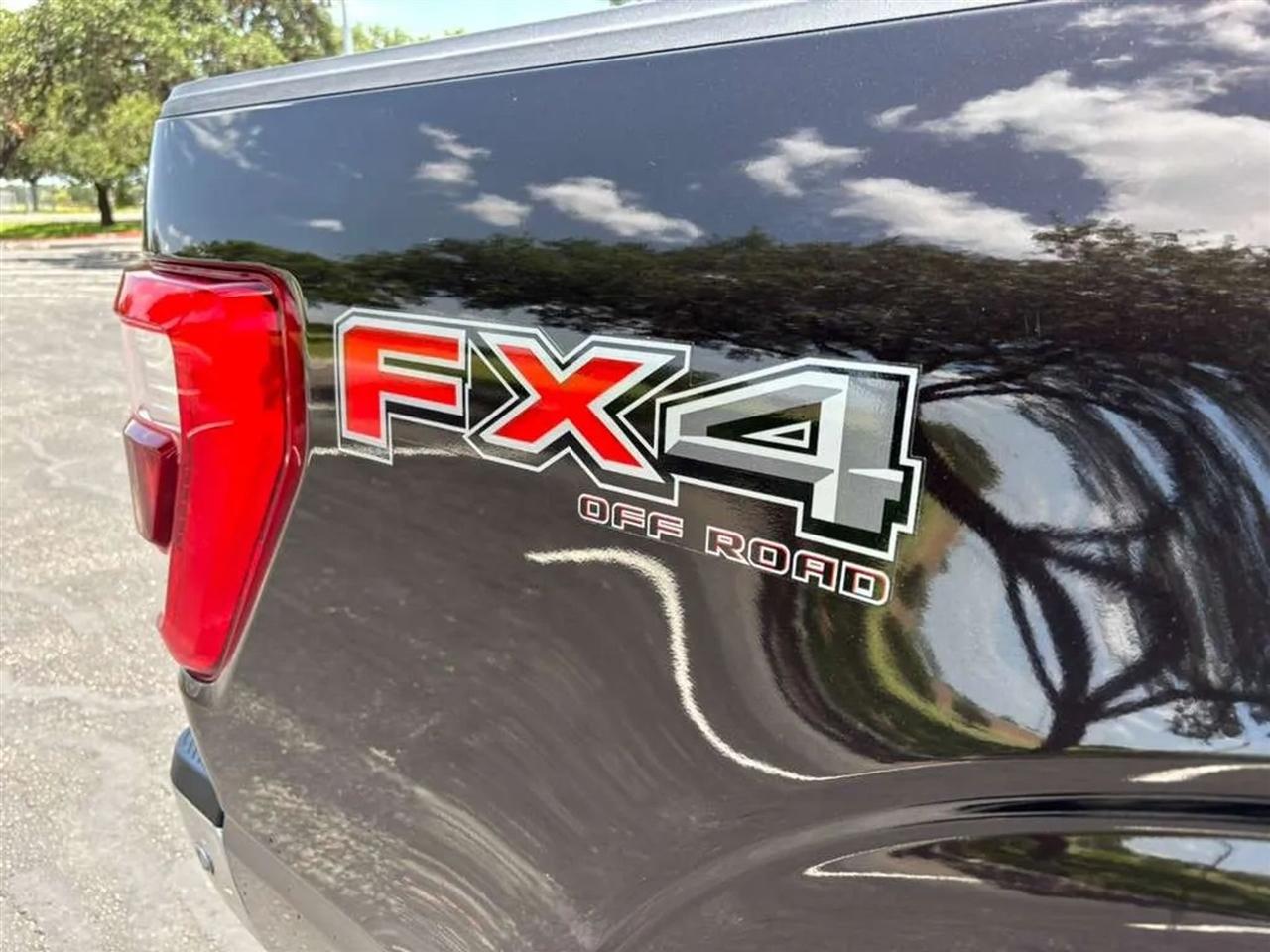 Ford F-150  2021