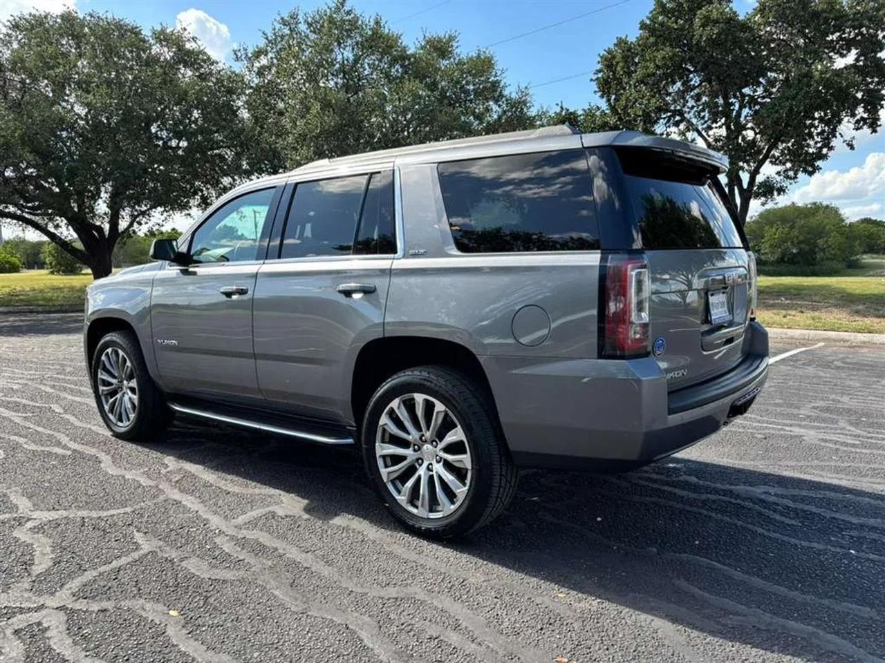 GMC Yukon  2020