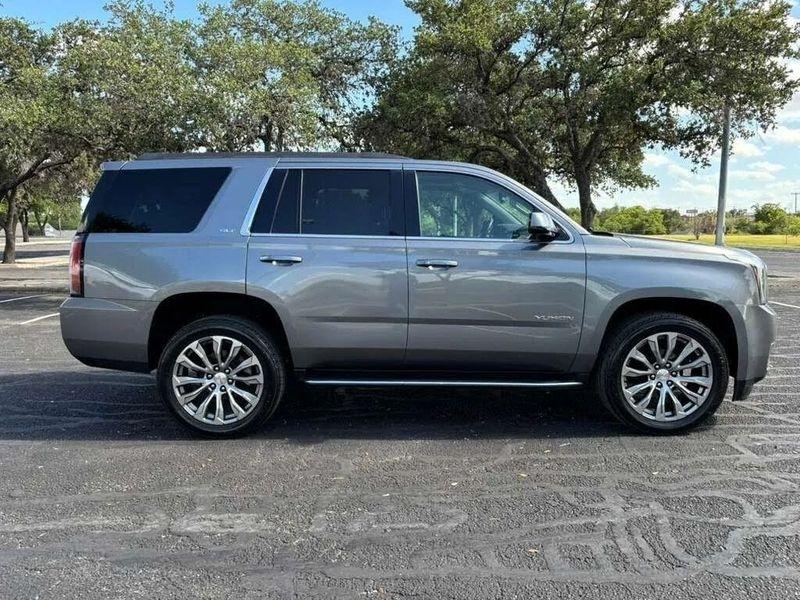 GMC Yukon  2020