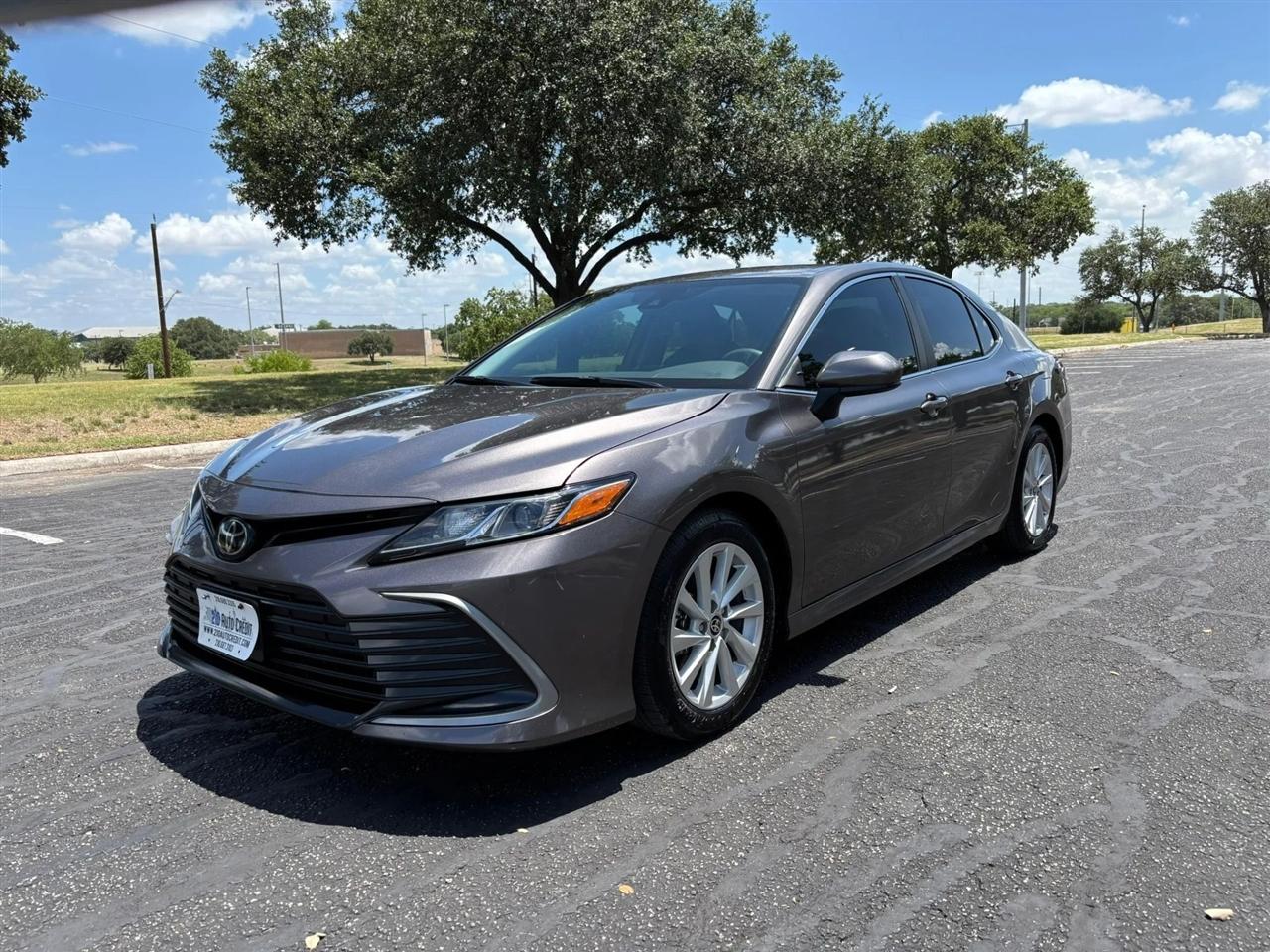 Toyota Camry  2024
