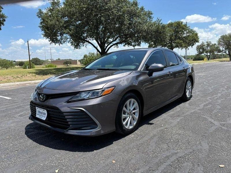 Toyota Camry  2024