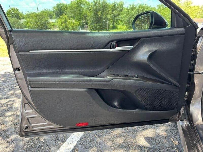 Toyota Camry  2024