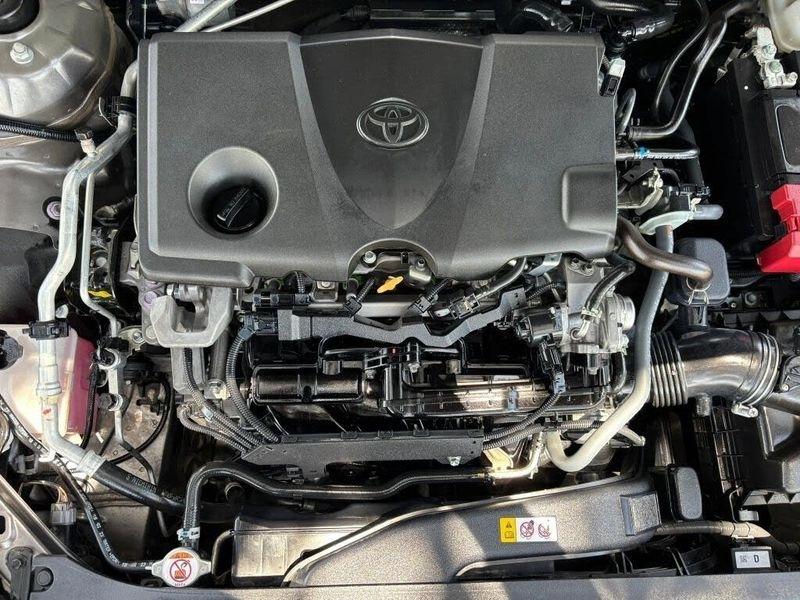 Toyota Camry  2024