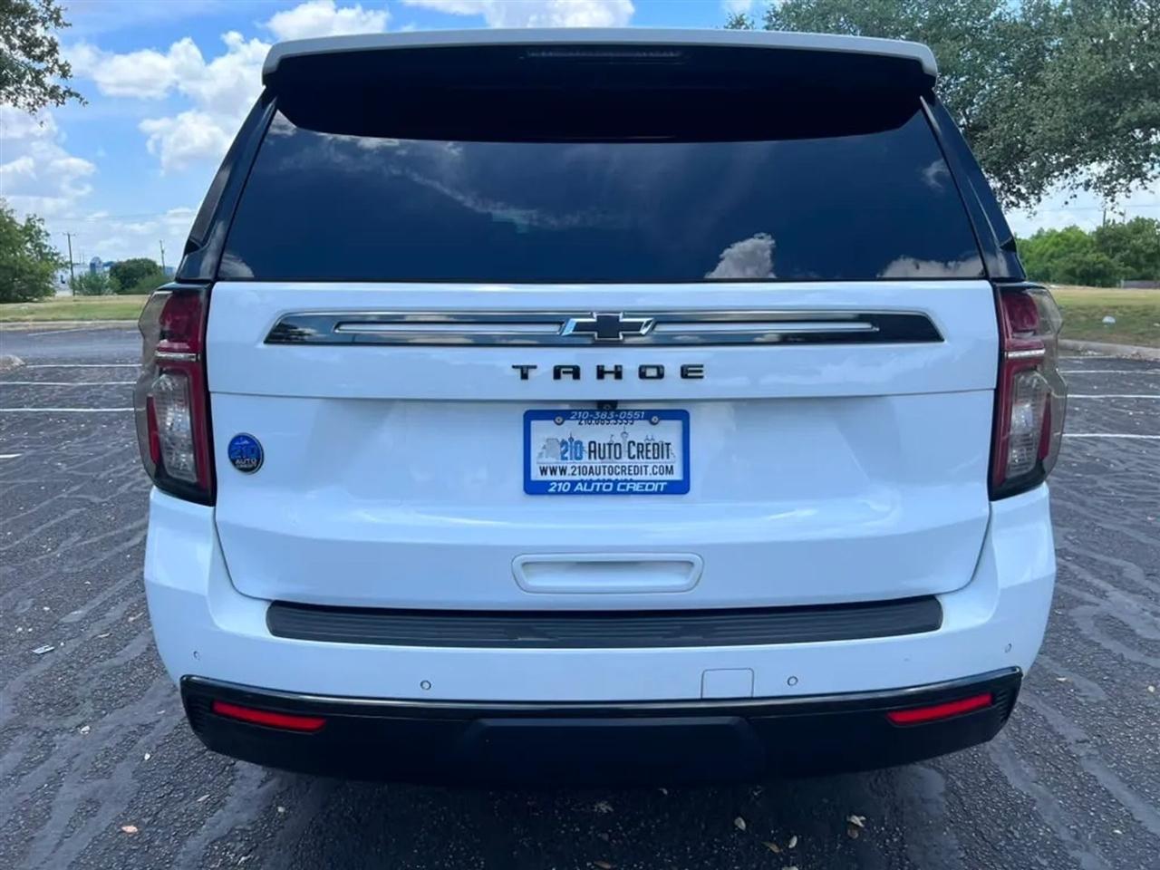 Chevrolet Tahoe  2021