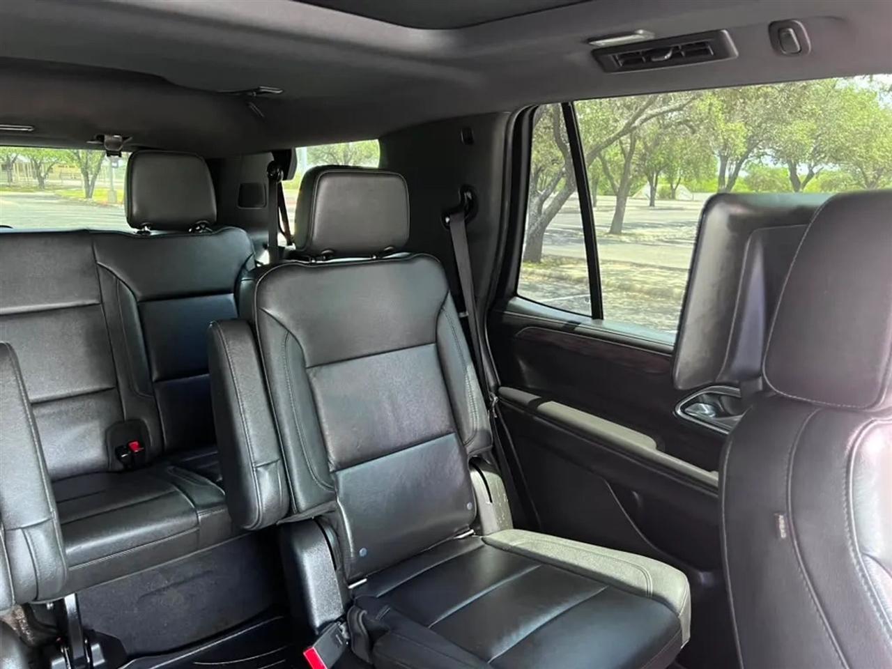 Chevrolet Tahoe  2021