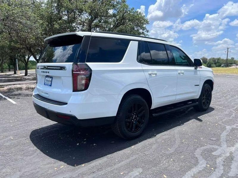 Chevrolet Tahoe  2021