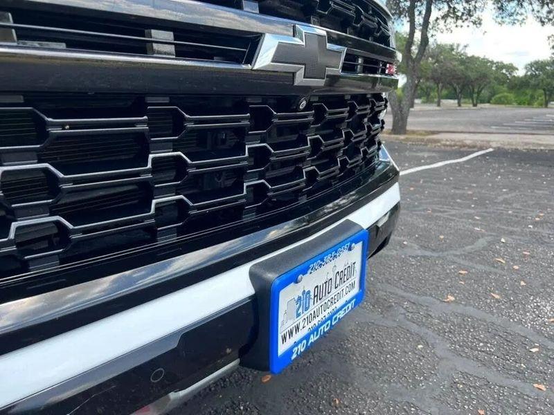Chevrolet Tahoe  2021