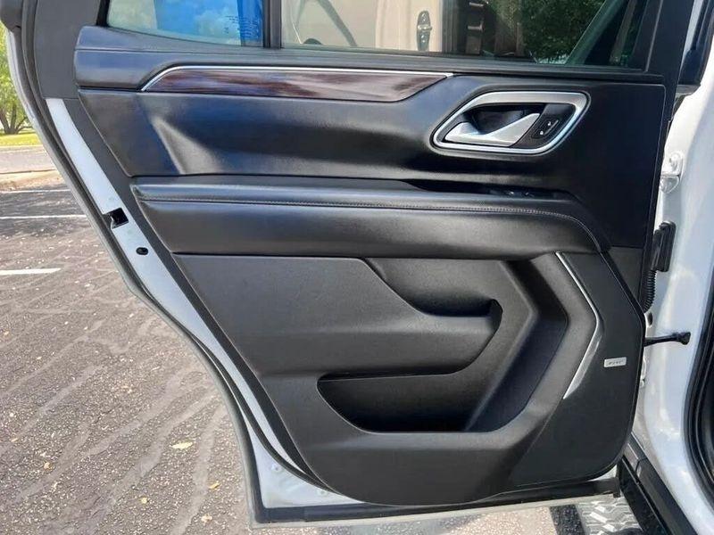 Chevrolet Tahoe  2021