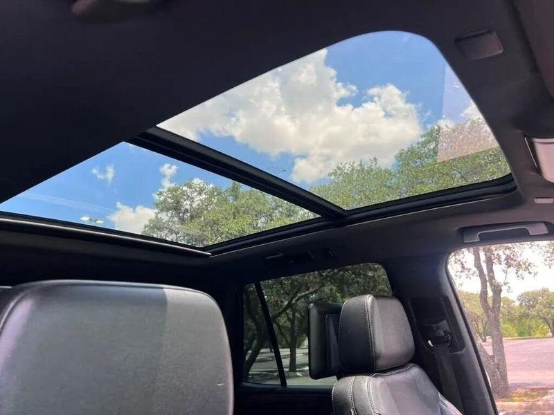 Chevrolet Tahoe  2021