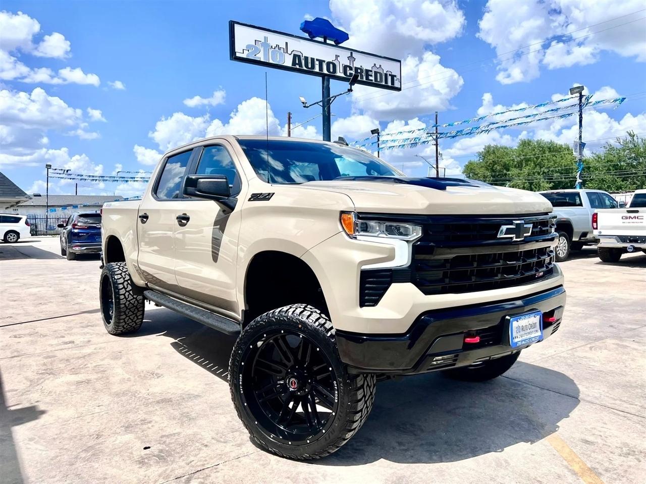 2023 Chevrolet Silverado 1500 LT Trail Boss Pickup 4D 5 3/4 ft