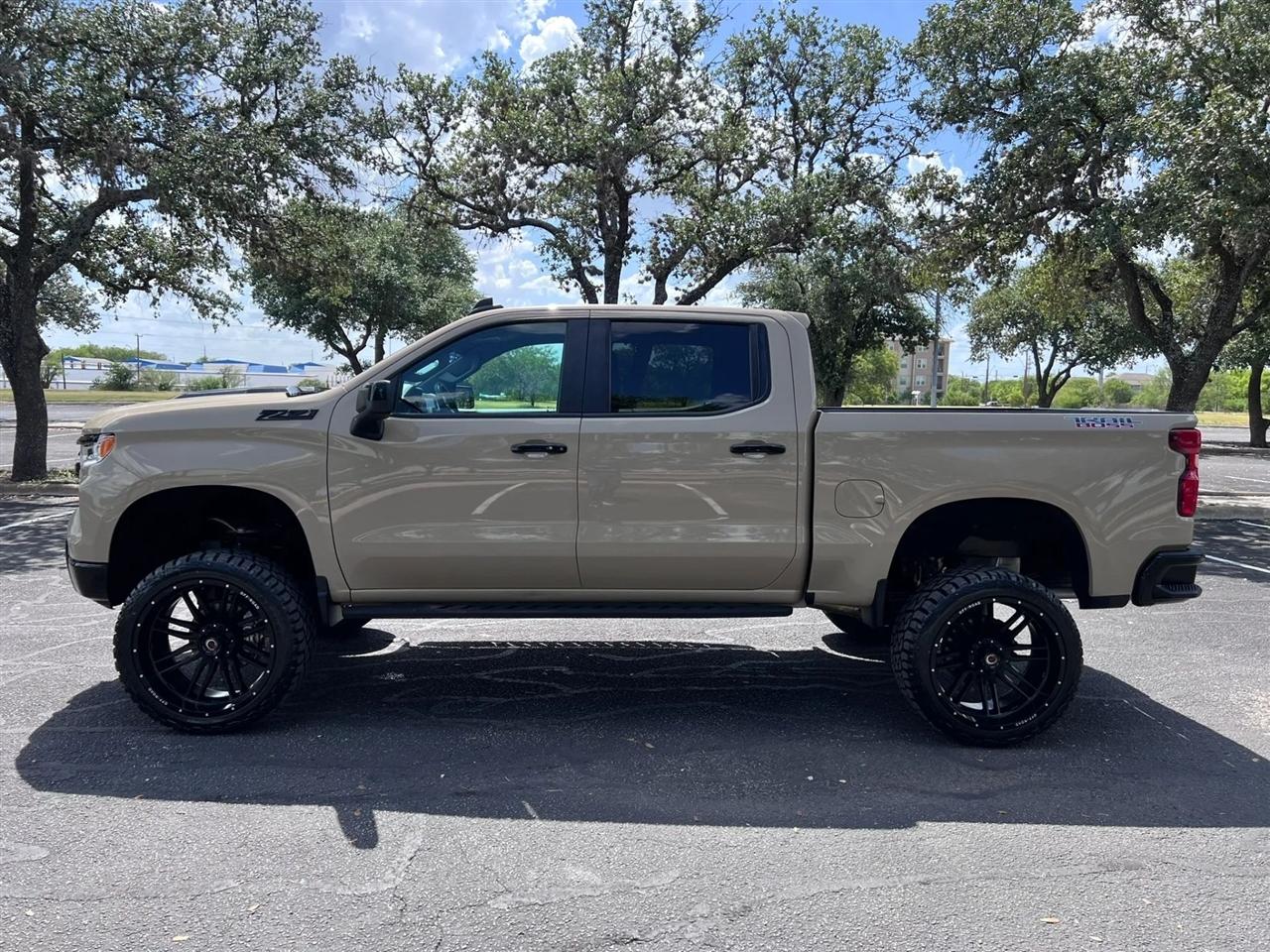 Chevrolet Silverado 1500  2023