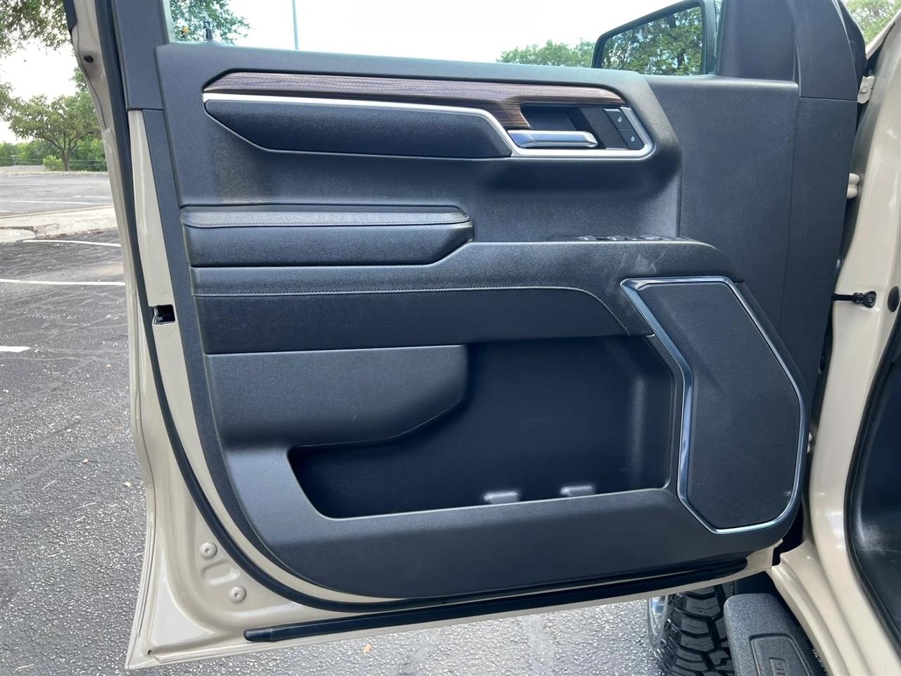 Chevrolet Silverado 1500  2023