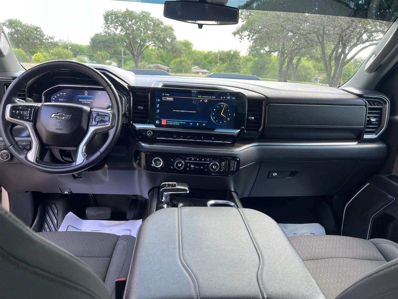 Chevrolet Silverado 1500  2023