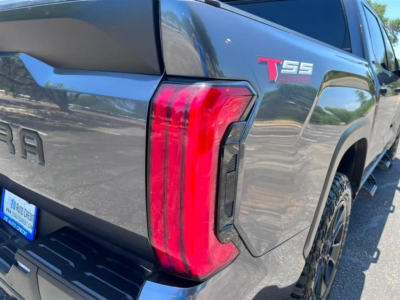 Toyota Tundra  2023