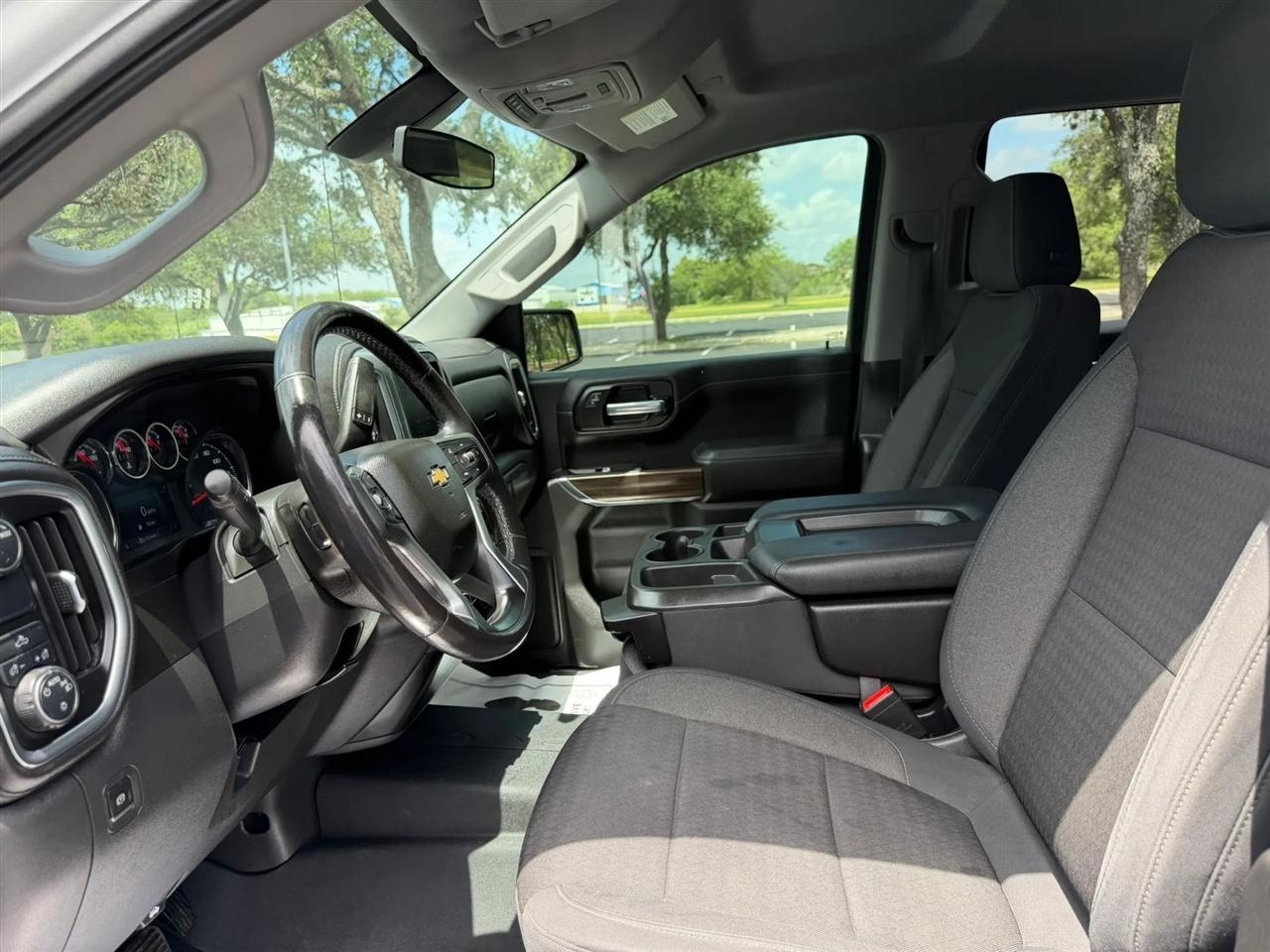 Chevrolet Silverado 1500  2021