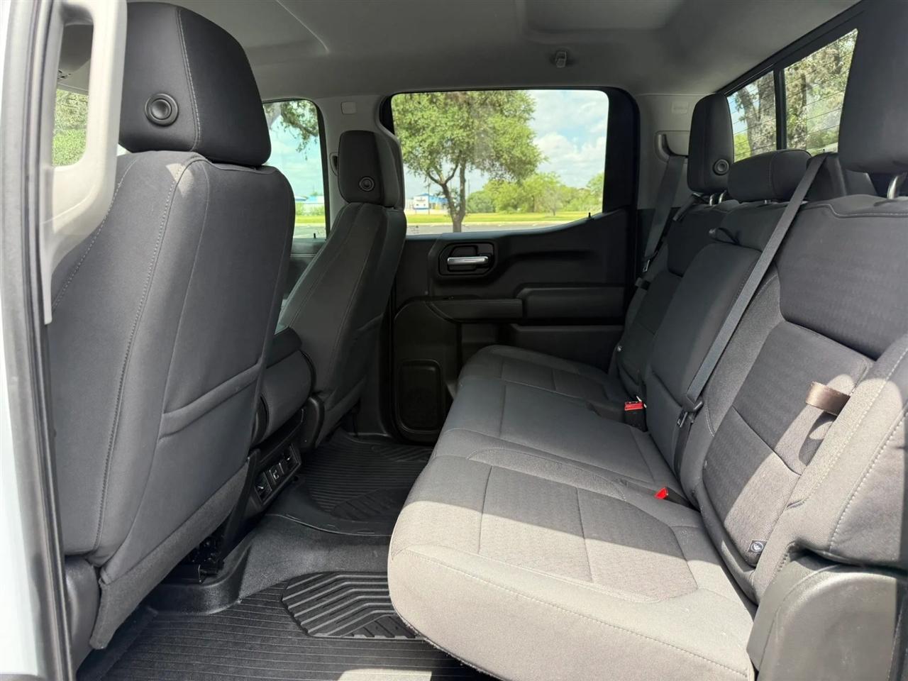 Chevrolet Silverado 1500  2021