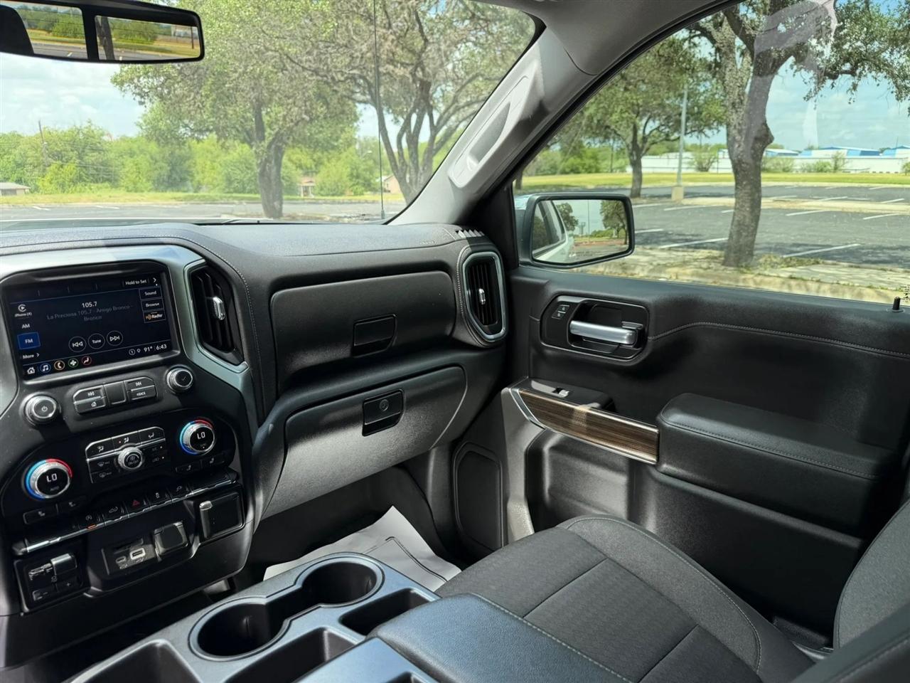 Chevrolet Silverado 1500  2021