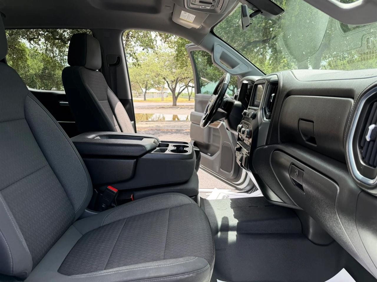 Chevrolet Silverado 1500  2021