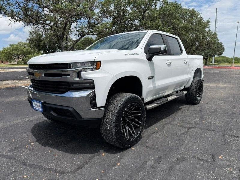 Chevrolet Silverado 1500  2021
