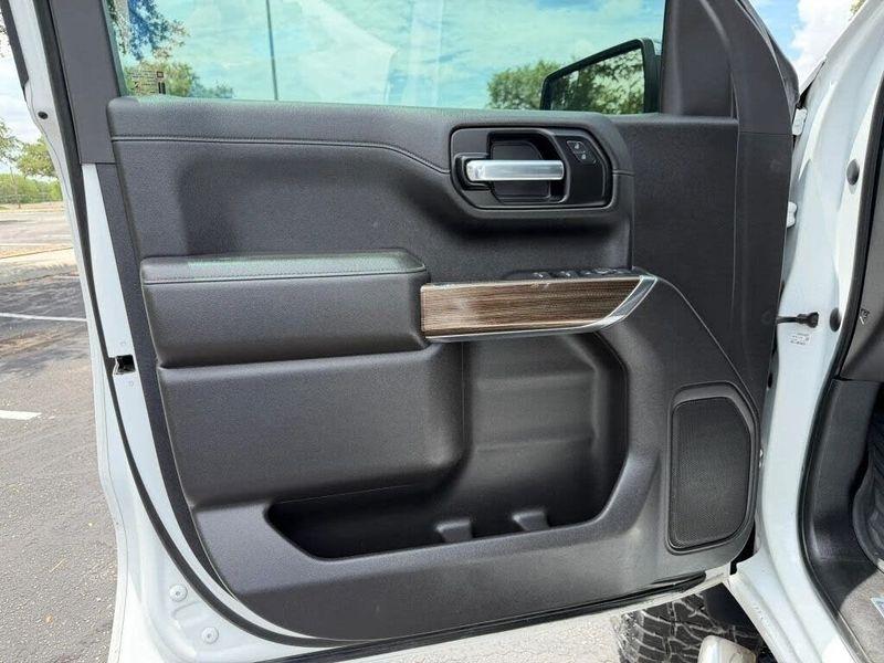 Chevrolet Silverado 1500  2021