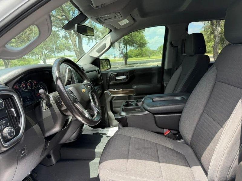 Chevrolet Silverado 1500  2021