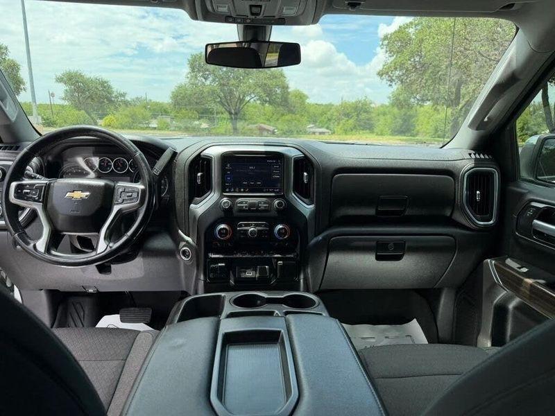 Chevrolet Silverado 1500  2021