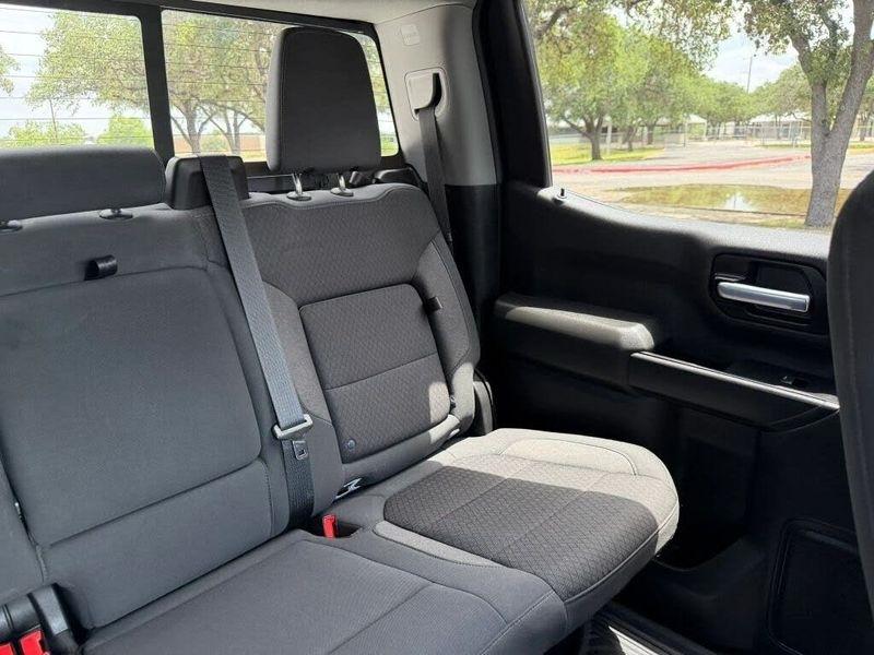 Chevrolet Silverado 1500  2021