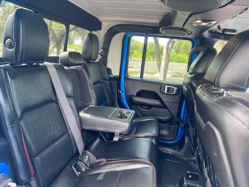 Jeep Gladiator  2020
