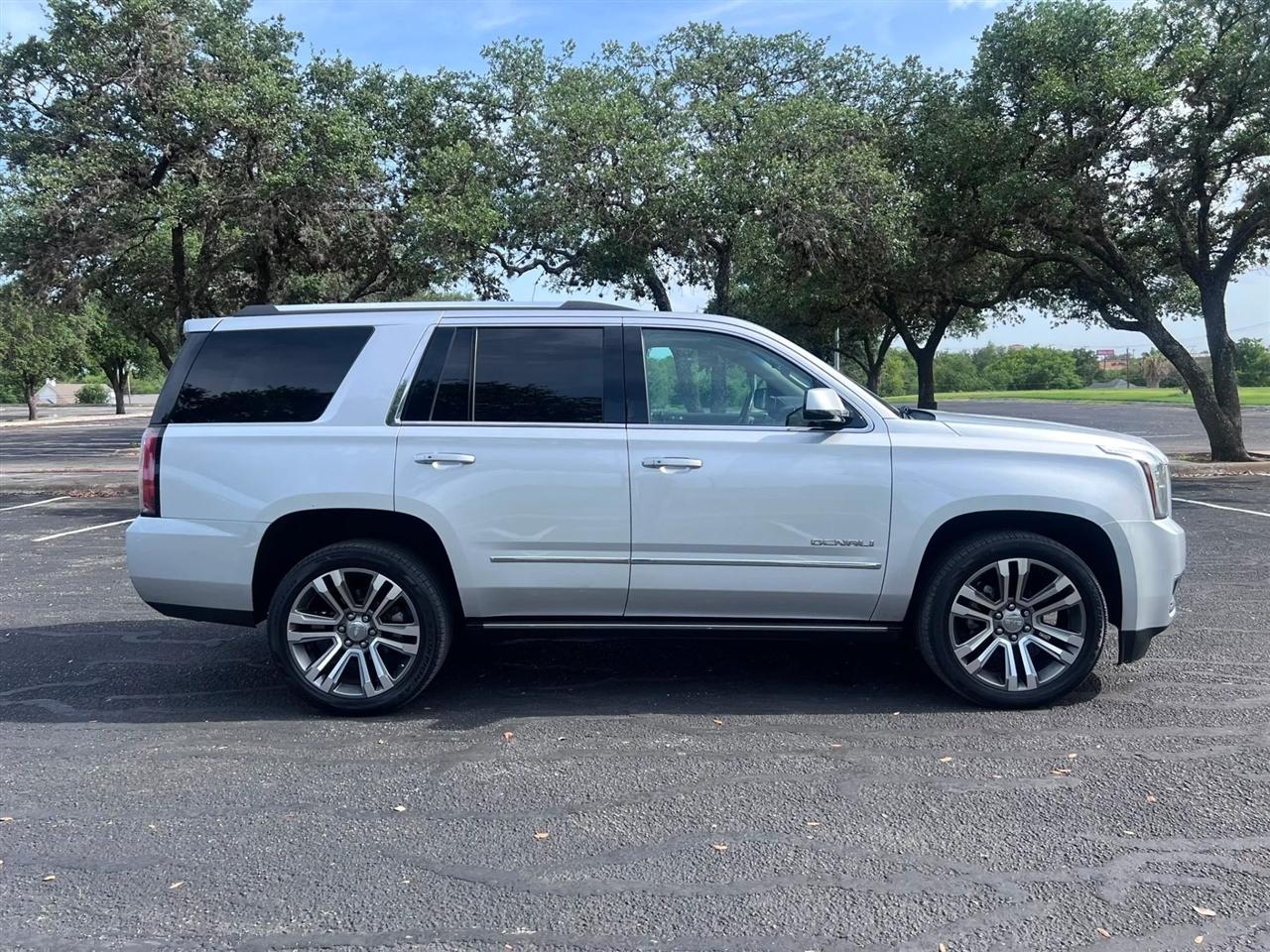 GMC Yukon  2019