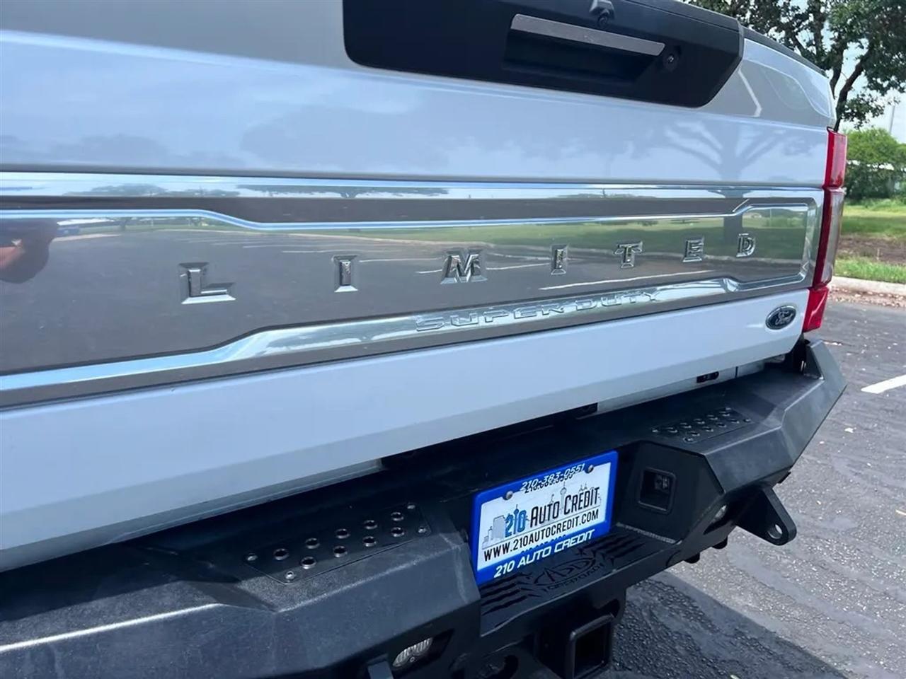 Ford F-250 SD  2020