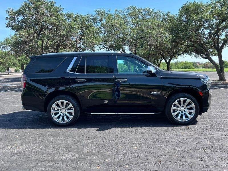 Chevrolet Tahoe  2021