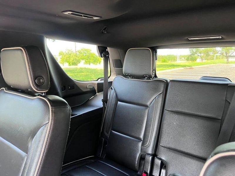 Chevrolet Tahoe  2021