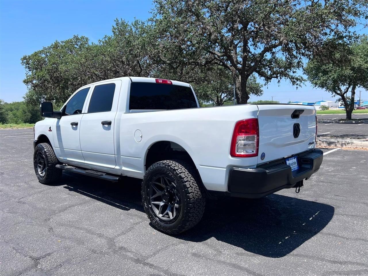 RAM 2500  2024
