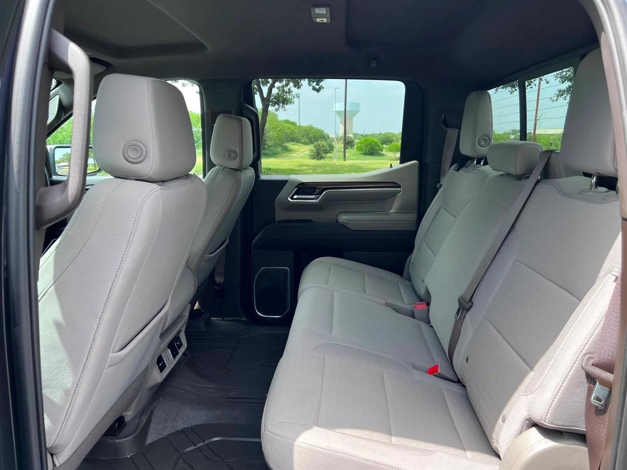 Chevrolet Silverado 1500  2024