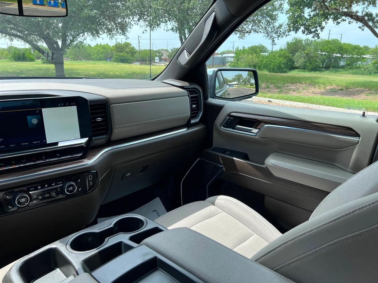 Chevrolet Silverado 1500  2024
