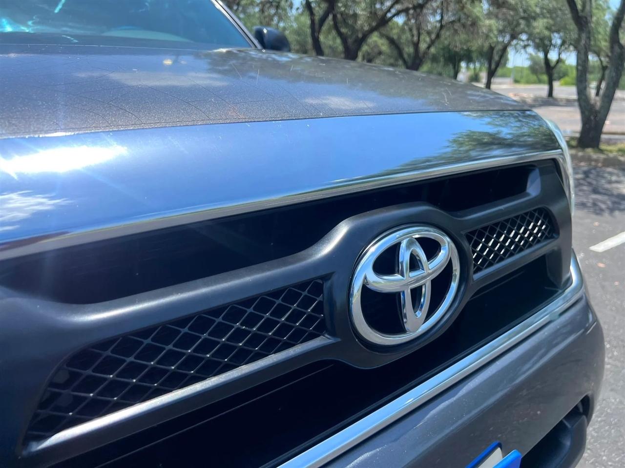 Toyota Tacoma  2015