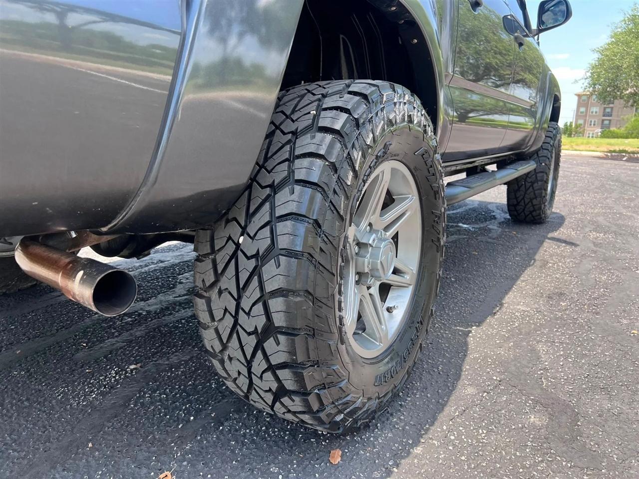 Toyota Tacoma  2015