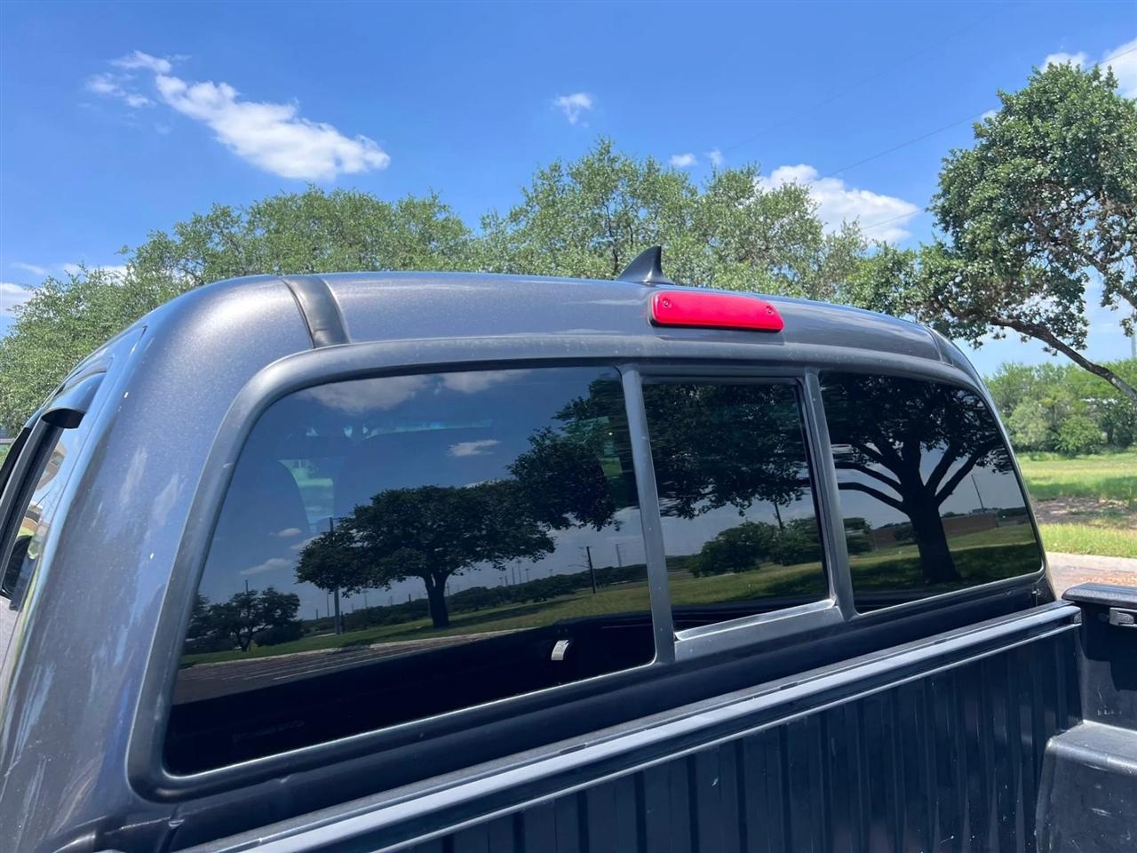 Toyota Tacoma  2015