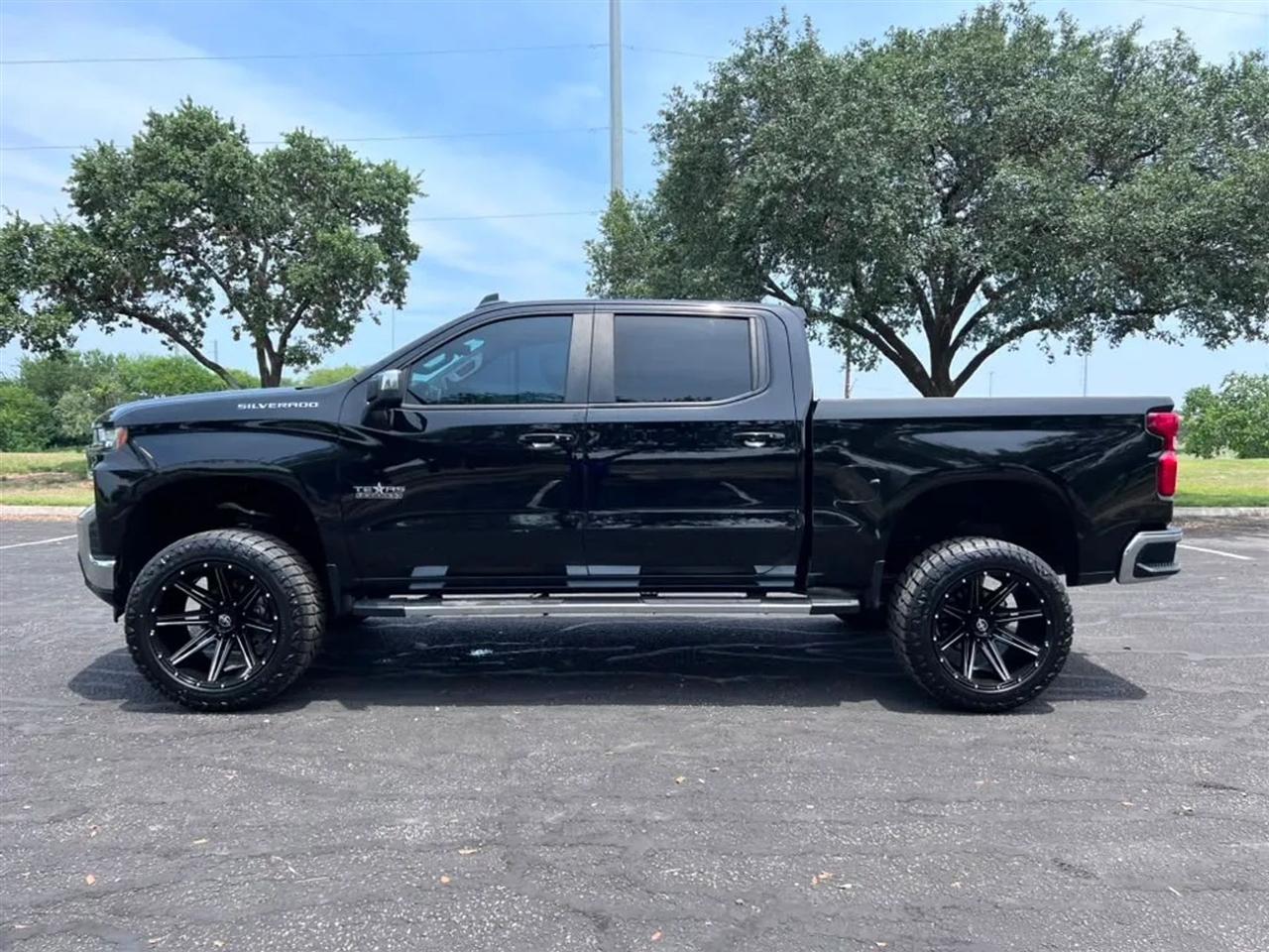 Chevrolet Silverado 1500  2019