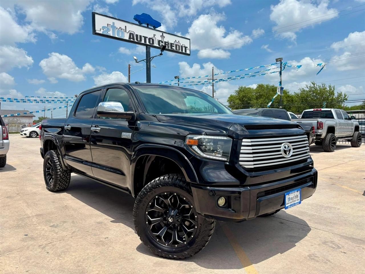 Toyota Tundra  2016