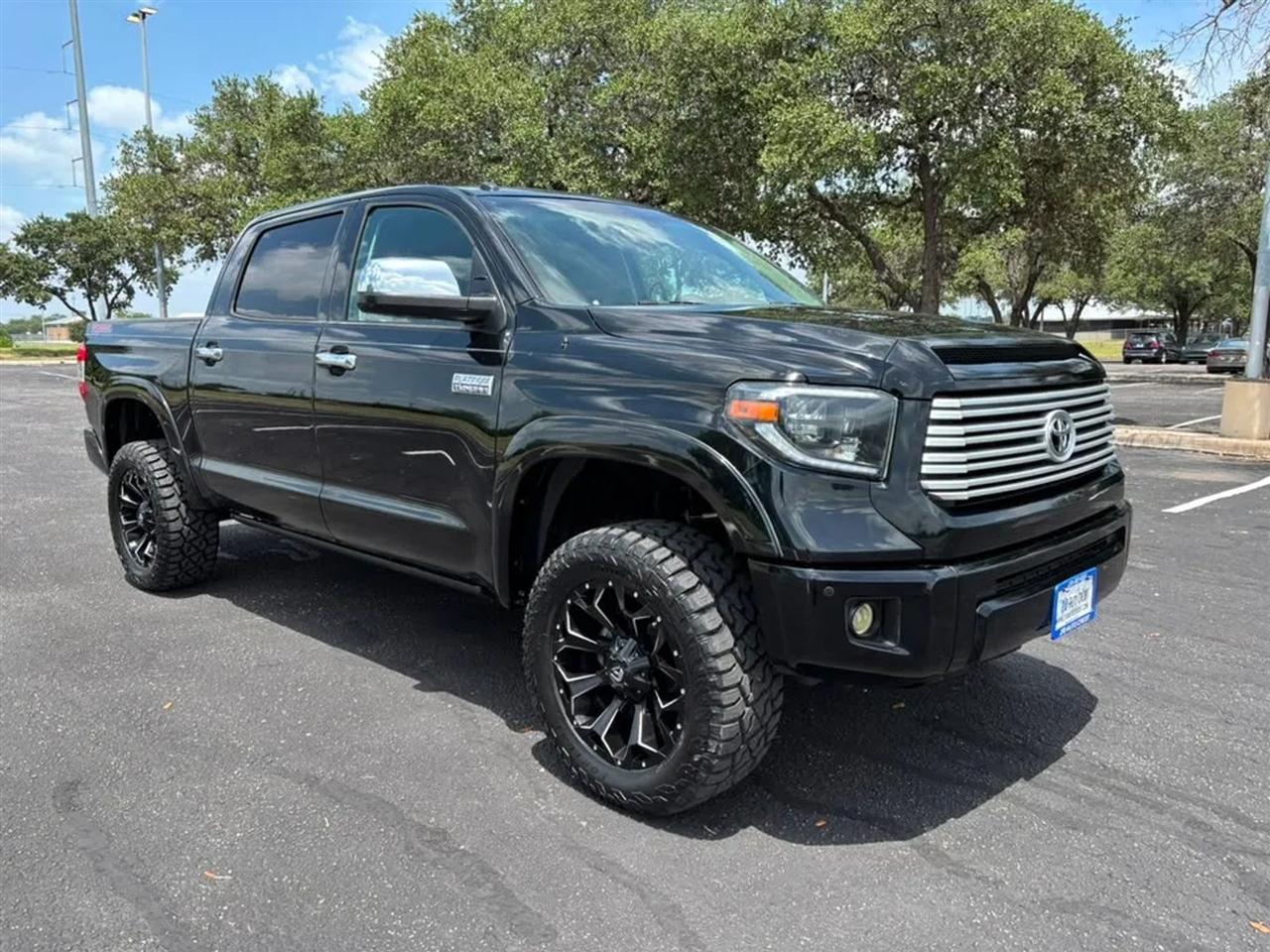 Toyota Tundra  2016