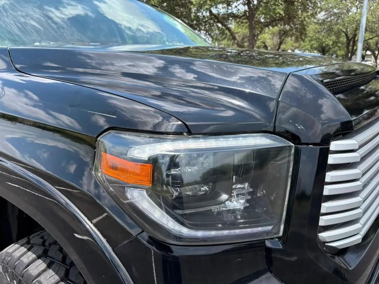 Toyota Tundra  2016