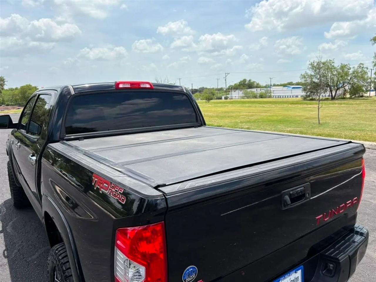 Toyota Tundra  2016