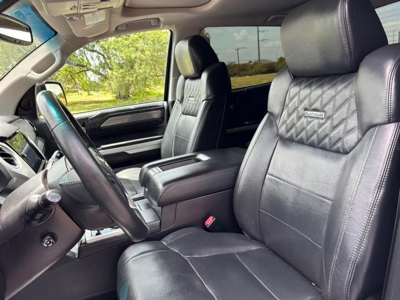 Toyota Tundra  2016