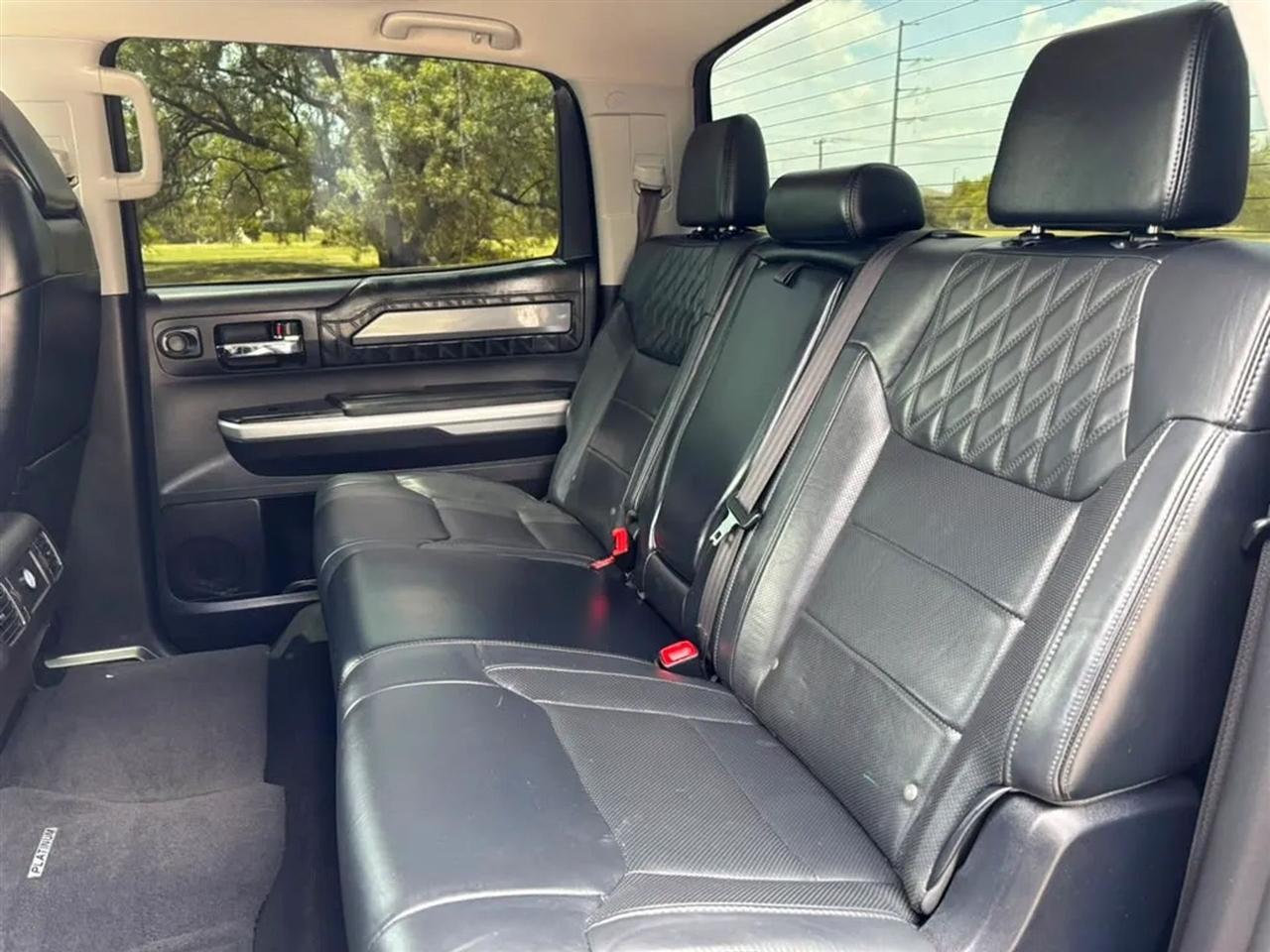 Toyota Tundra  2016