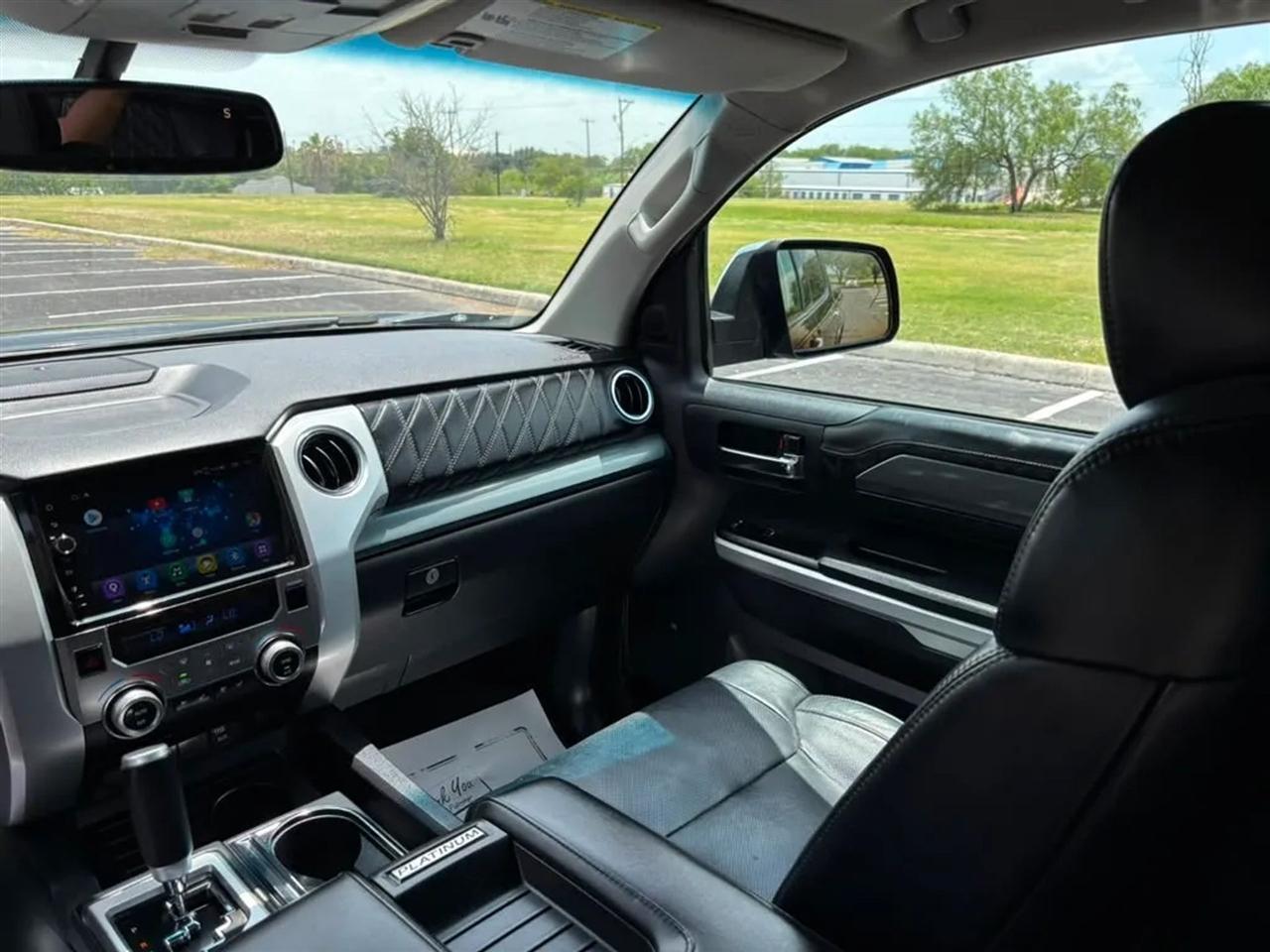 Toyota Tundra  2016